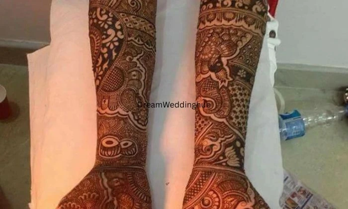 Rajisthani mehndi artist makeup artist